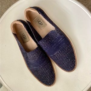 UGG Sammy Slip On Knit Sneaker in Midnight Blue  size 7